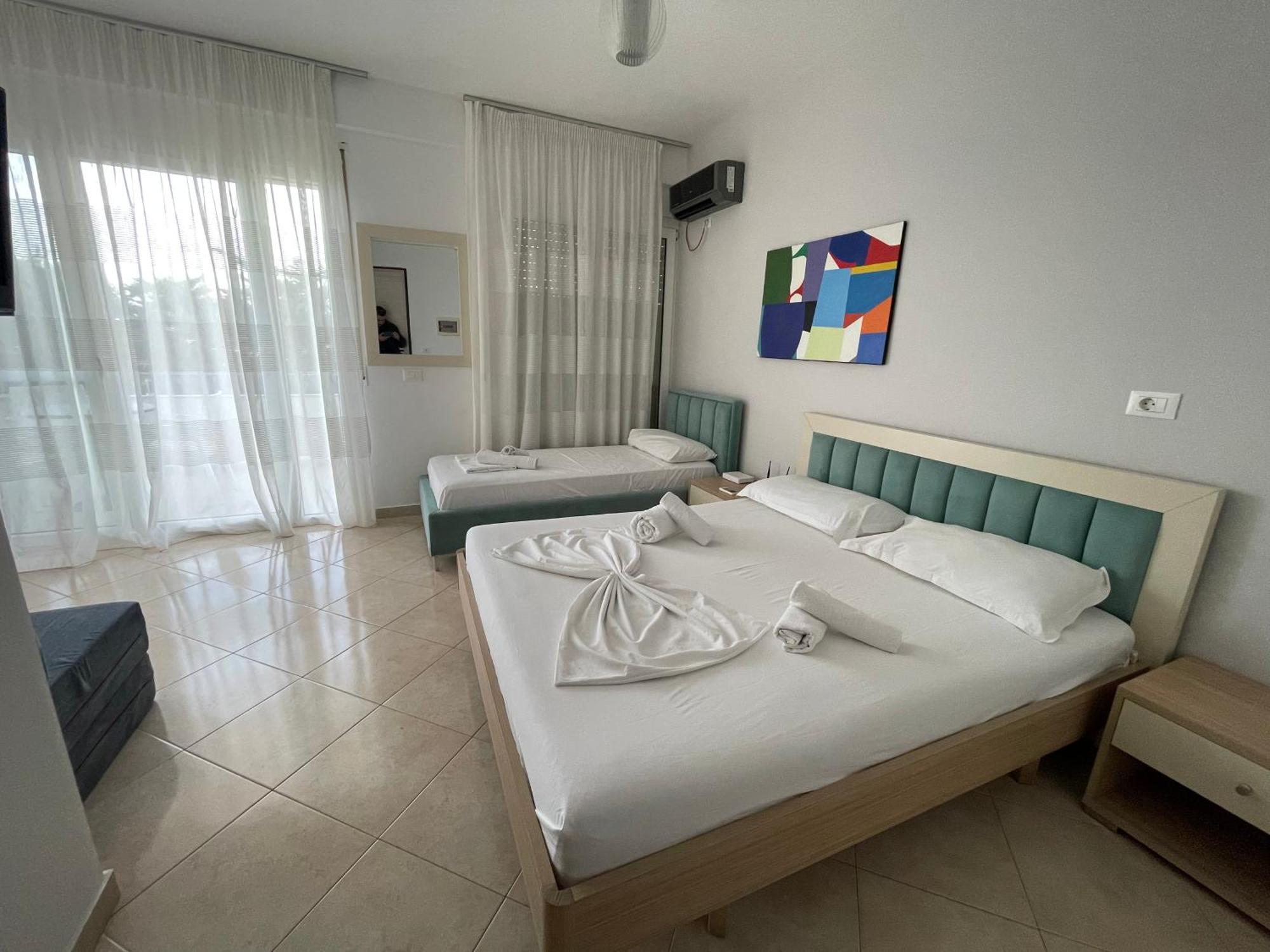 Hotel The Blue Horizon